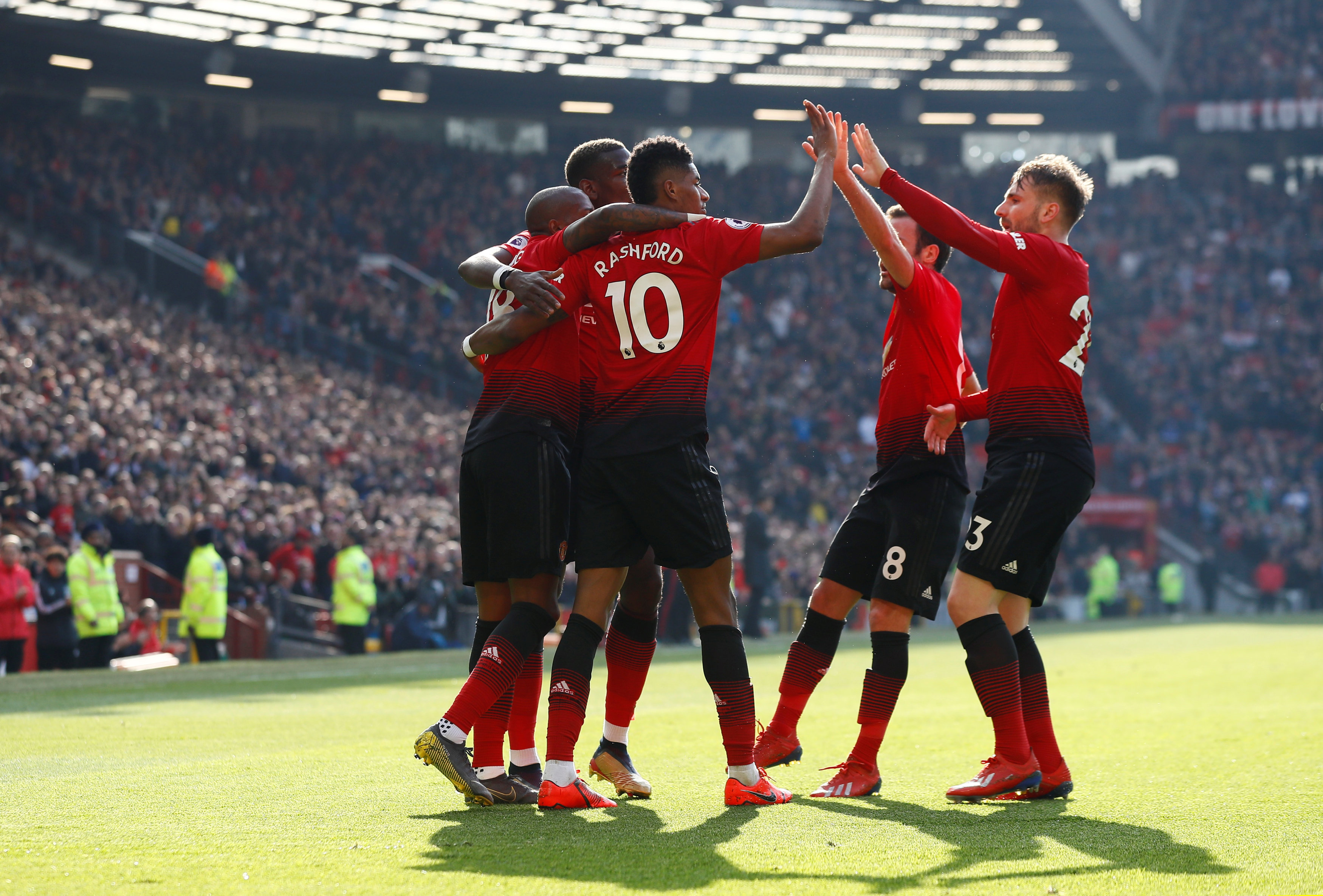 但在防守端 但在防守端